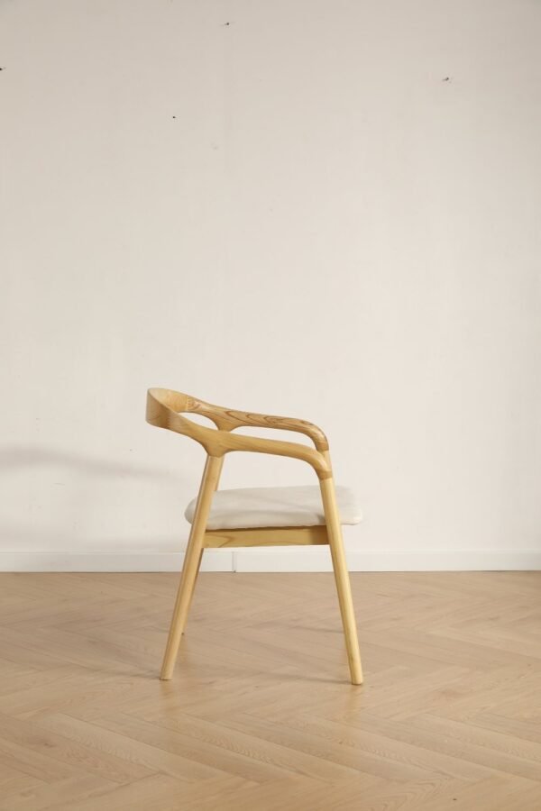 Solid Wood Windsor Curved Back Dining Chair with Armrest, Farmhouse Spindle Kitchen Side Chair, 3 Finishes Optional